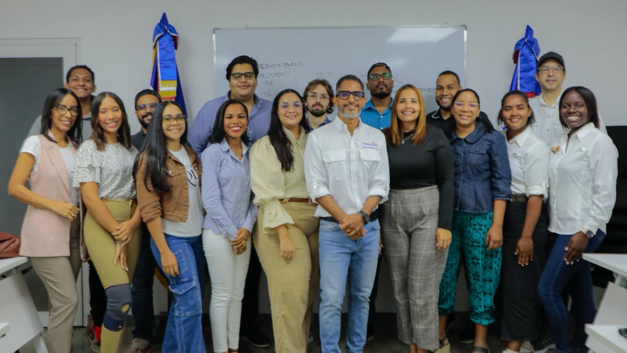 Participante En Ultima Mentoria Emprendelab 2025